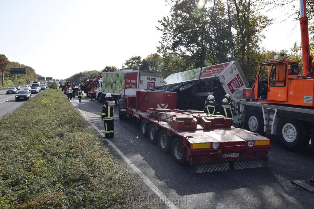 Schwerer VU PKlemm A 57 Rich Innenstadt Hoehe Koeln Chorweiler P183.JPG - Miklos Laubert